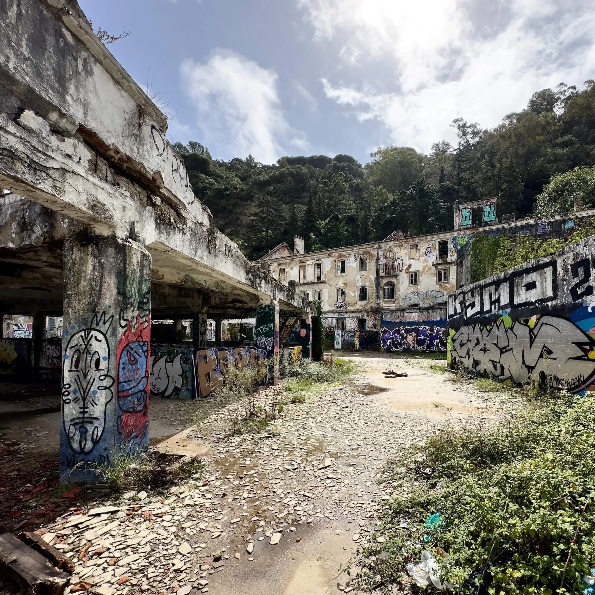 Use the iPhone’s wide angle lens to photograph at the platform.