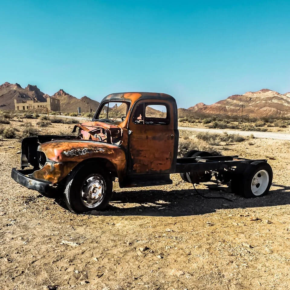 5 Photo Spots at the Rhyolite Ghost Town you shouldn't miss