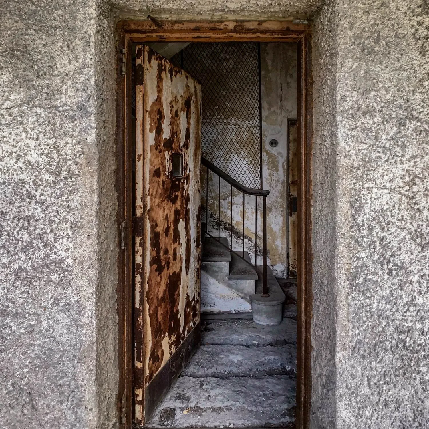 Lots of rusty doors there. Unfortunately, the upper floor is off limits.