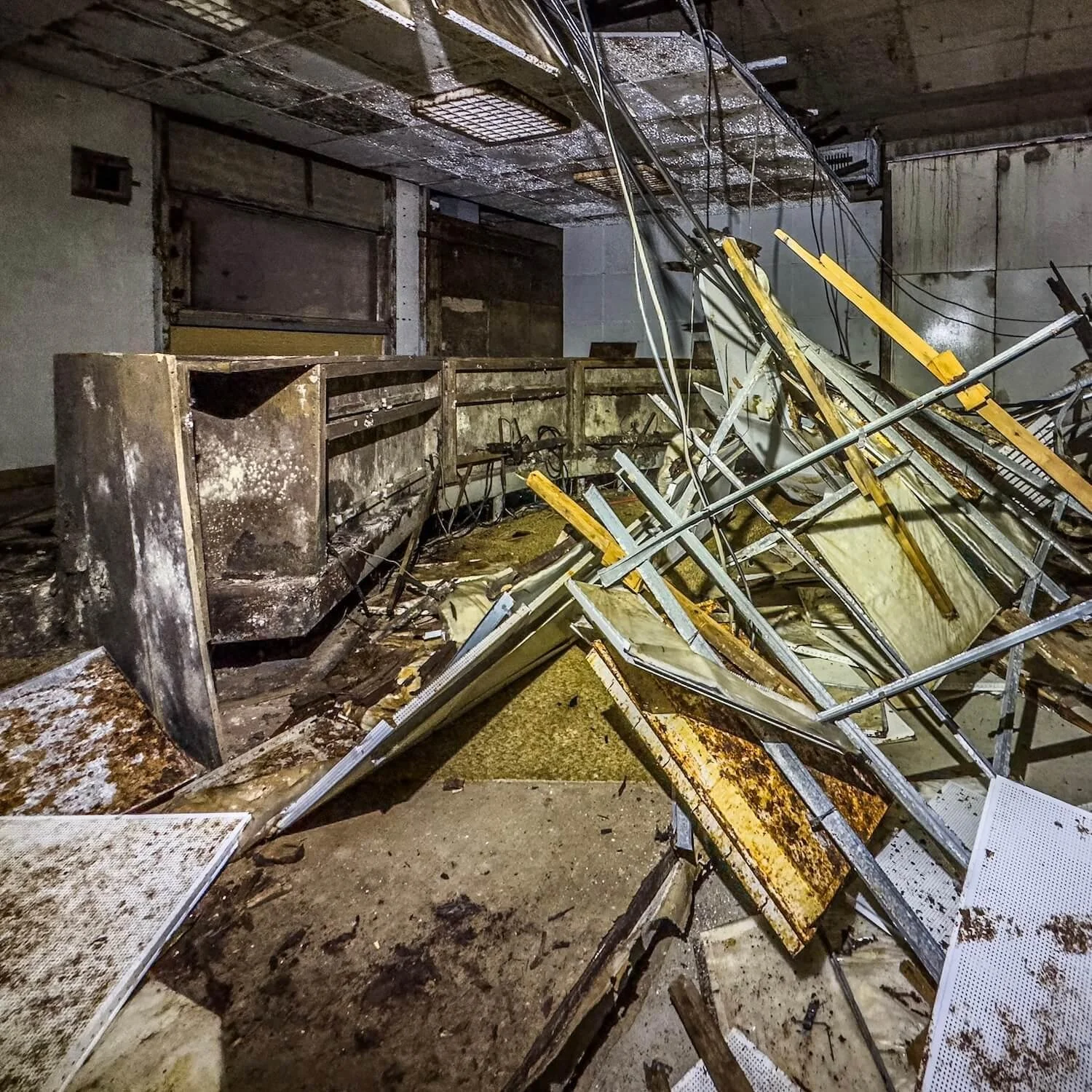 Abandoned control room, Berlin